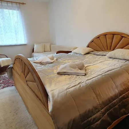 Holiday home Drevenicka U Jezka Zdiar