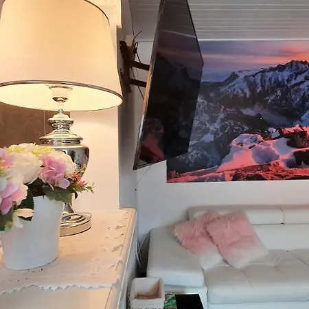 Drevenicka U Jezka Holiday home *