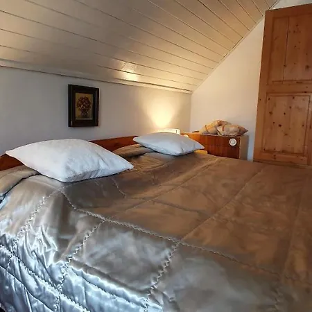 Drevenicka U Jezka Holiday home *